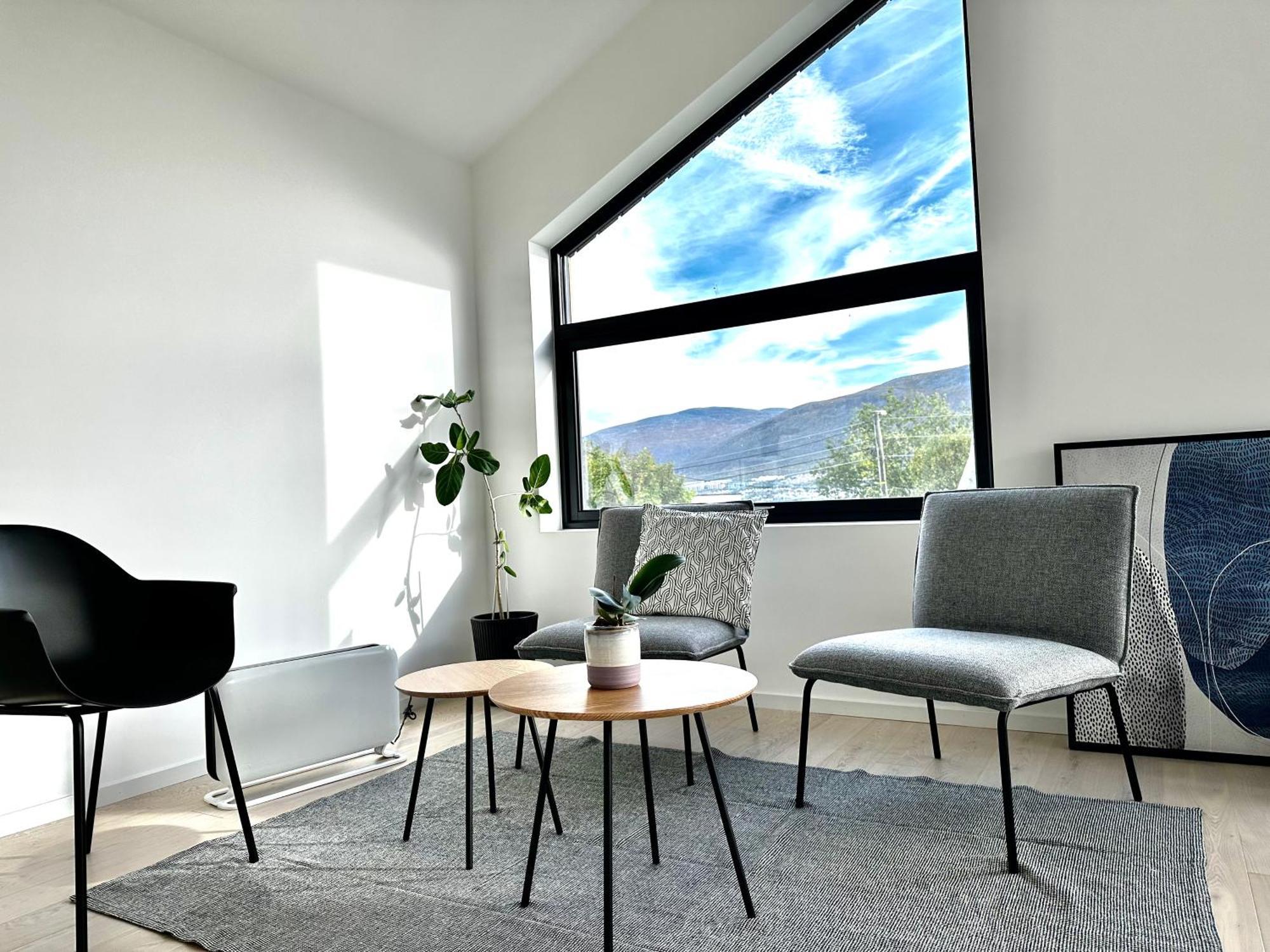 Tromso Central Guest House With Parking Ngoại thất bức ảnh